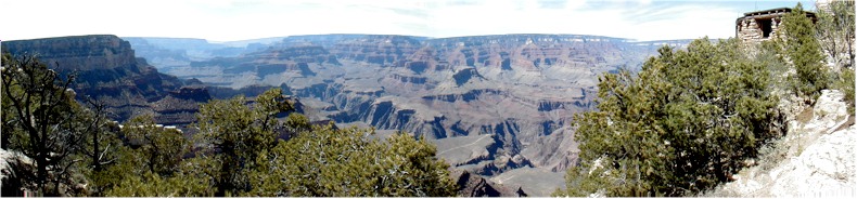 Panoramic View of the Grand Canyon from the South Rim