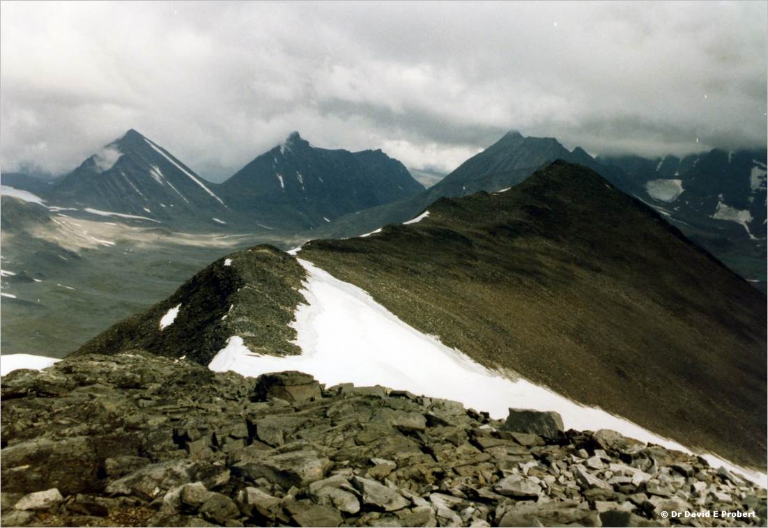 image051