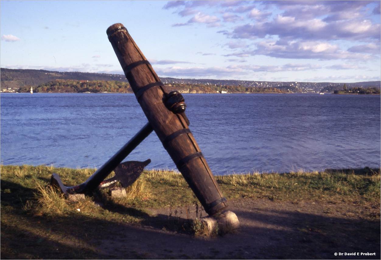 image073